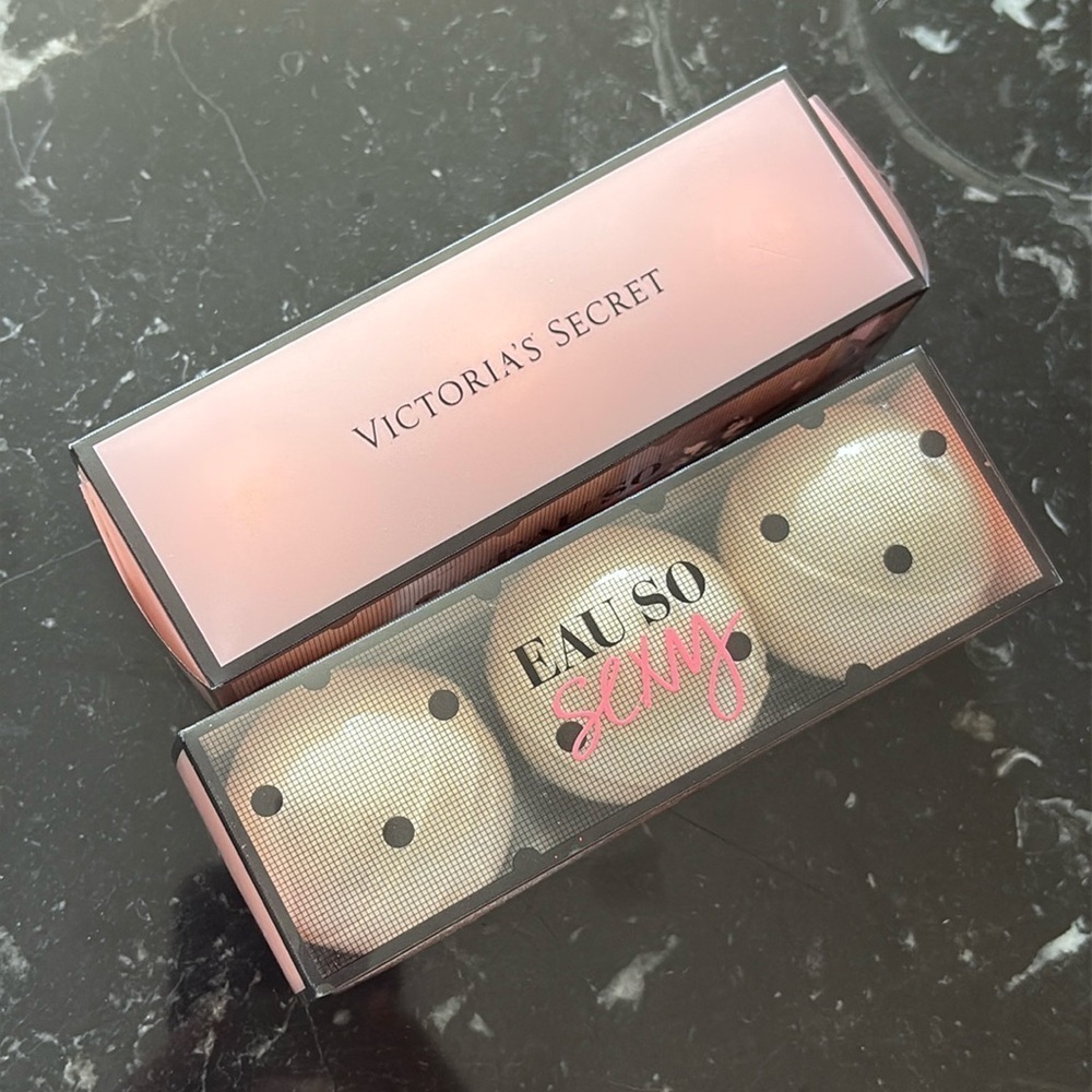 Victoria Secret Eau So Sexy Bath Bombs NEW